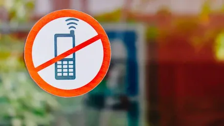 Governor Stein’s Council Targets Cell Phone-Free Classrooms